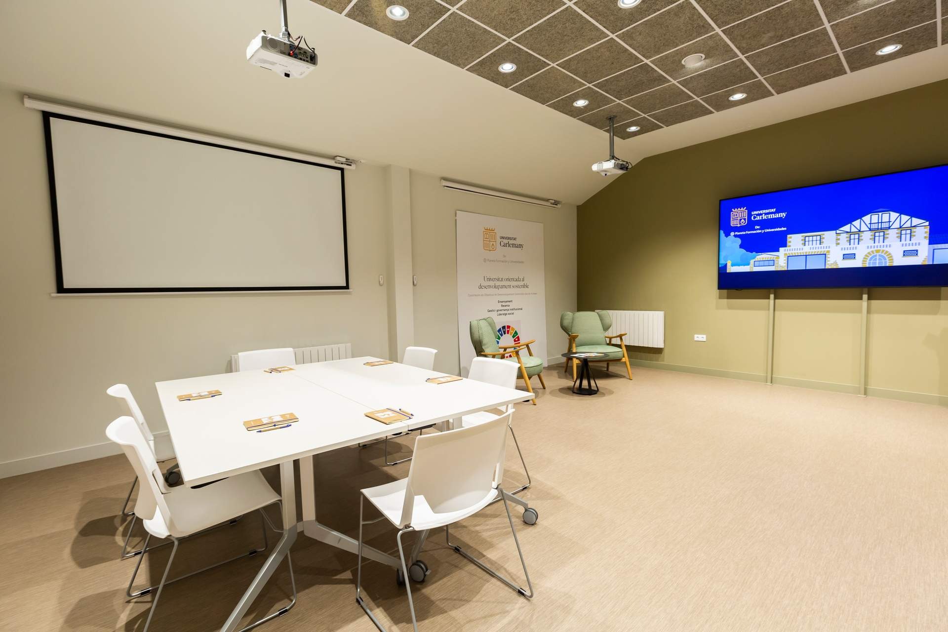 imgi_55_universitat-carlemany-20220316-17