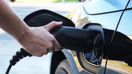 Movilidad eléctrica Movilidad eléctrica: medida sostenible clave en ciudad