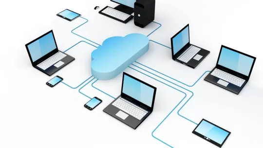 4-ventajas-de-estudiar-ingenieria-informatica-en-modalidad-online