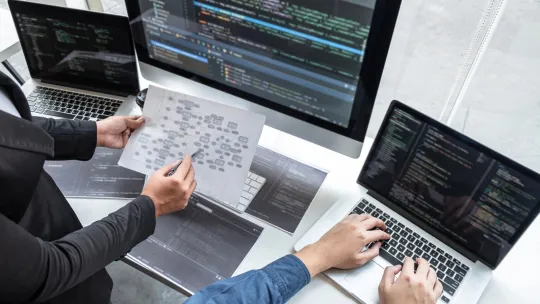 ¿Cómo funciona un sistema operativo en tiempo real (RTOS)?