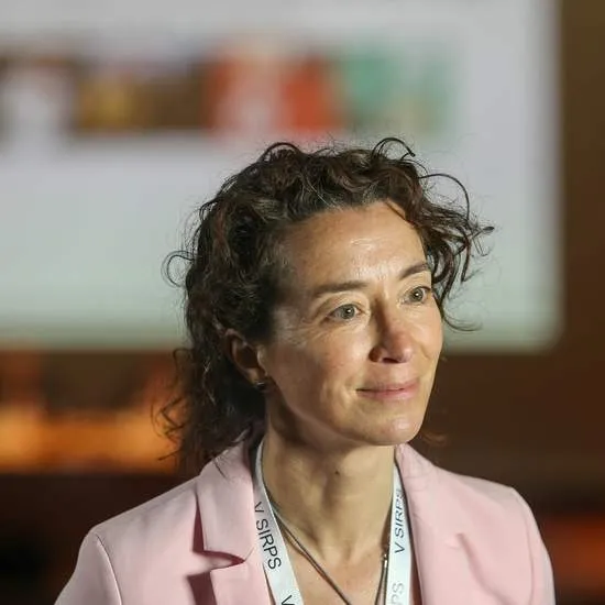 imgi_12_cristina-fernandez-farina