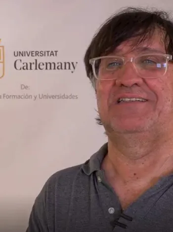 Miguel Ángel Román Bachelor en Informática