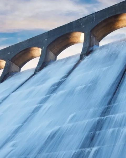 imgi_60_aplicaciones-y-usos-de-la-energia-hidraulica.jpeg