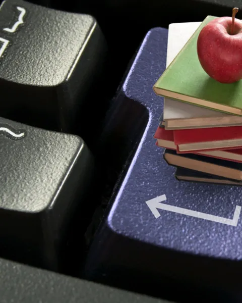 imgi_61_por-que-estudiar-un-bachelor-online-de-diseno.jpg