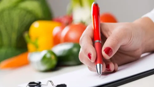imgi_62_que-salidas-profesionales-tienen-los-dietistas-o-nutricionistas-2.jpg